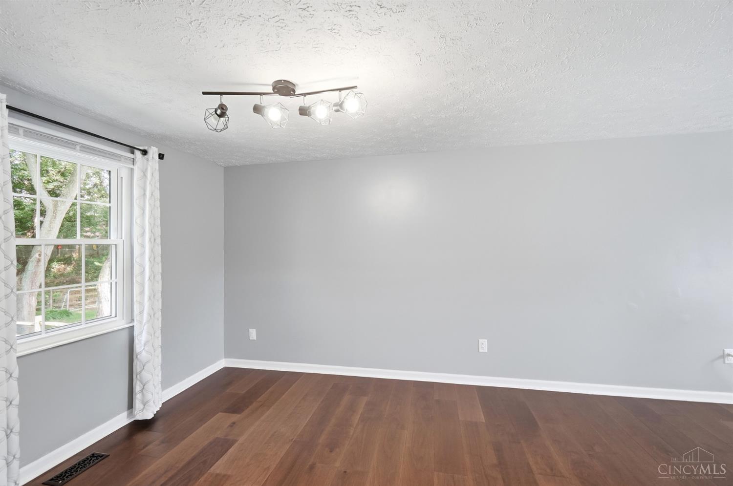 8943 Pembrooke Street, Deerfield Twp., OH, 45039 — photo 9