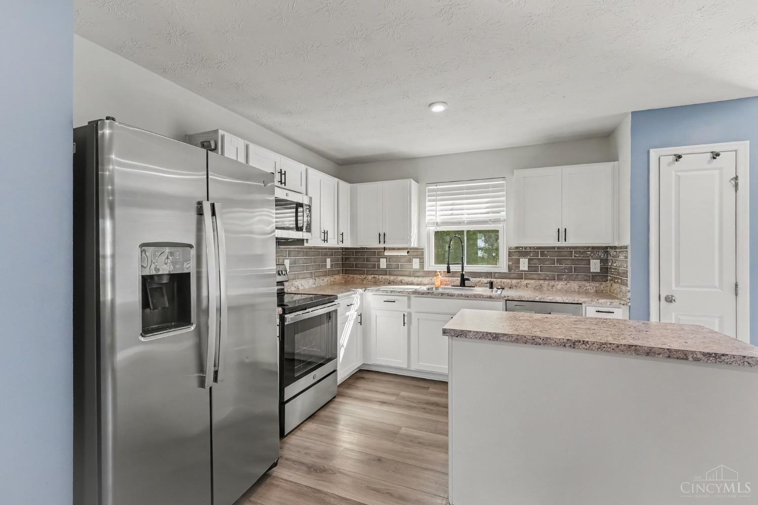 6462 Tralee Lane