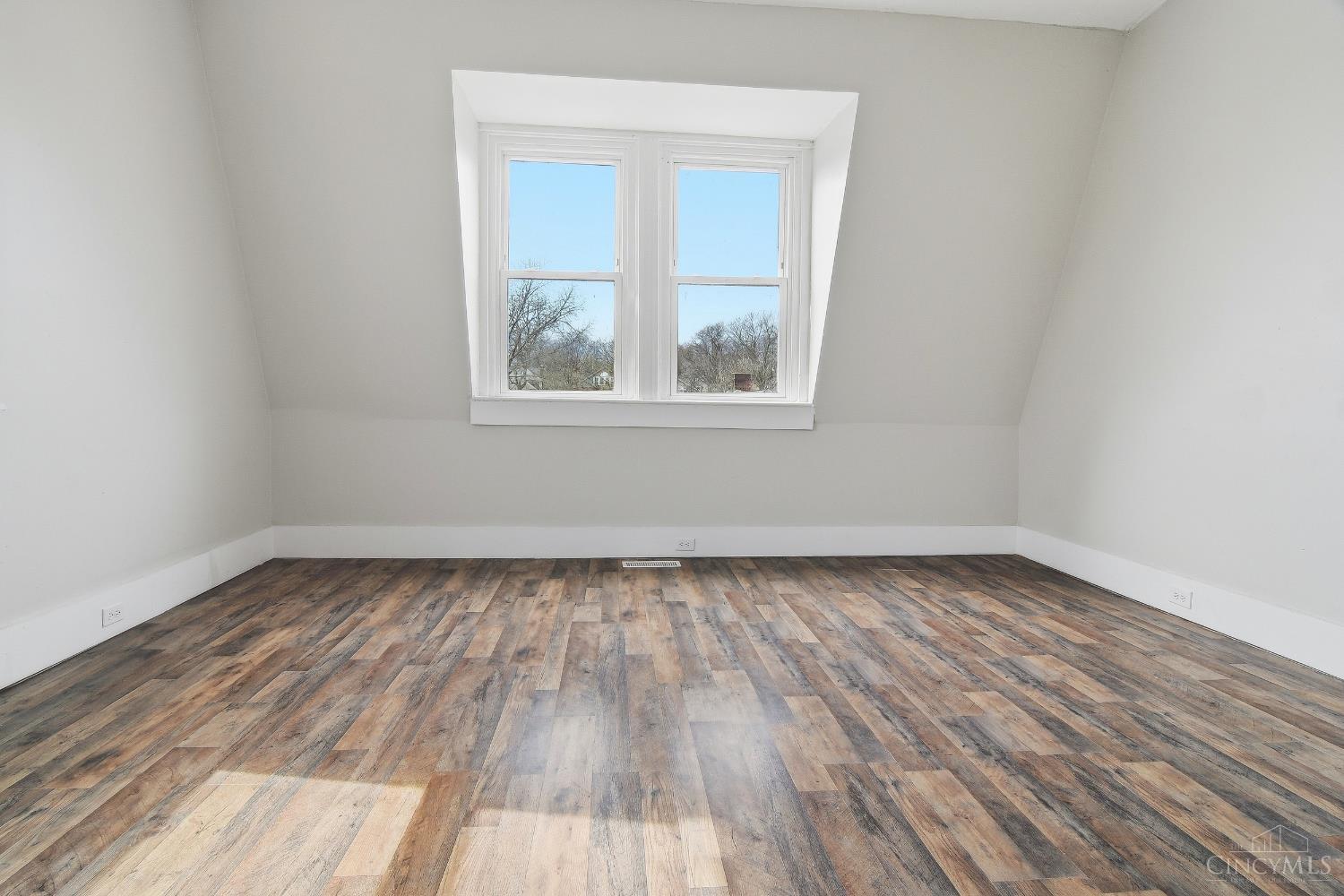 540 Grand Avenue, Cincinnati, OH, 45205 — photo 36