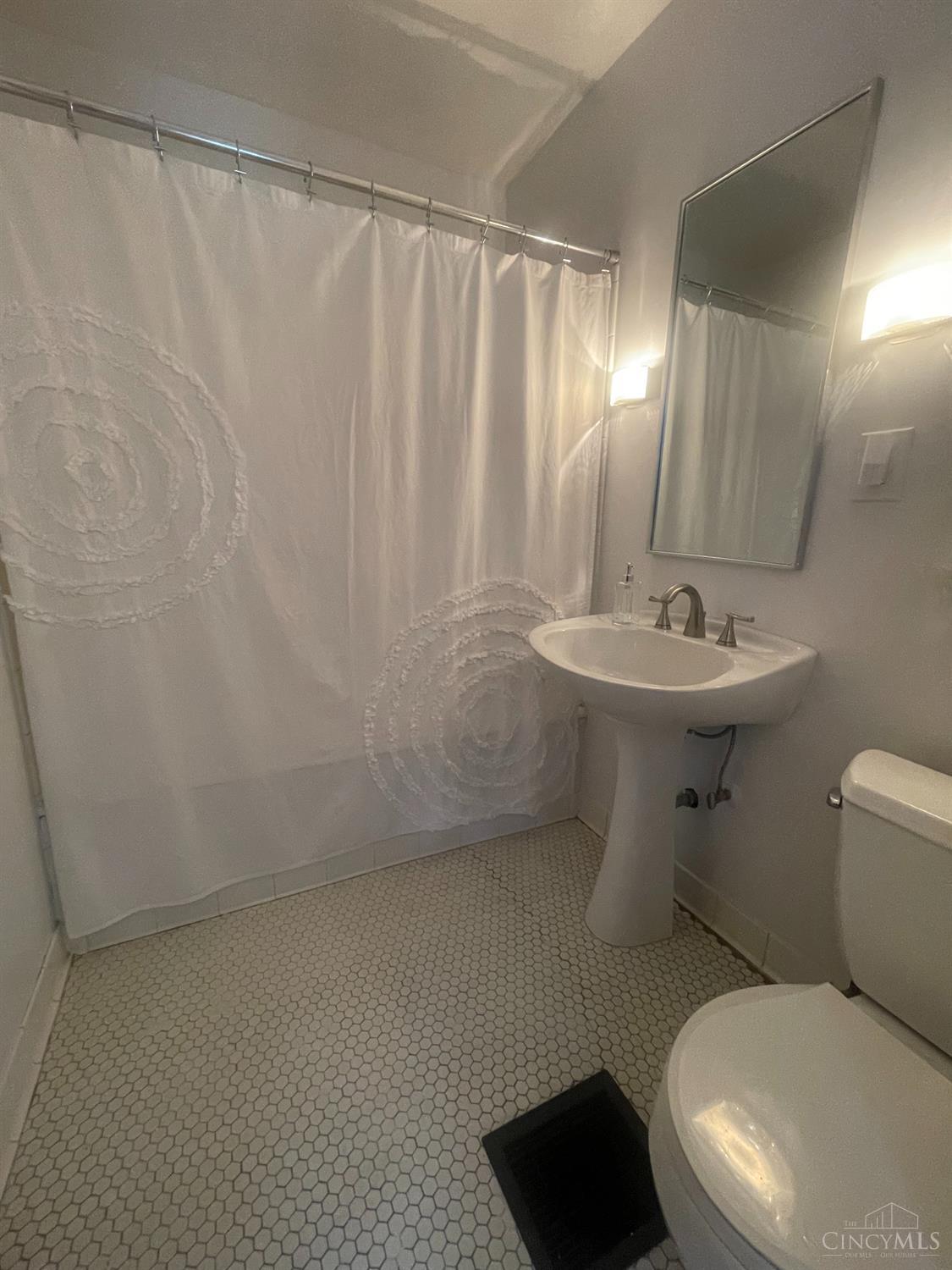 4448 Station Avenue, Cincinnati, OH, 45232 — photo 21
