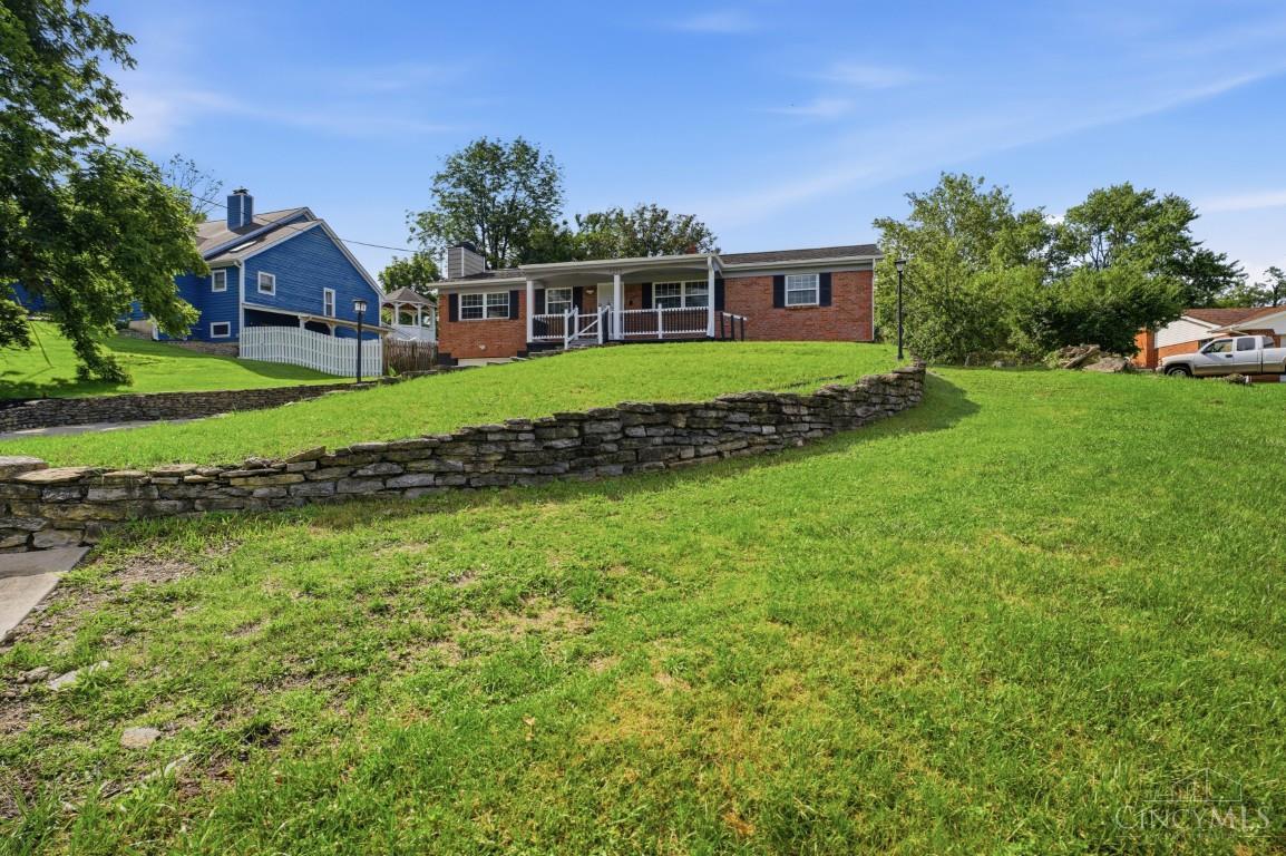 7273 Birchwood Drive, West Chester, OH, 45069 — photo 2