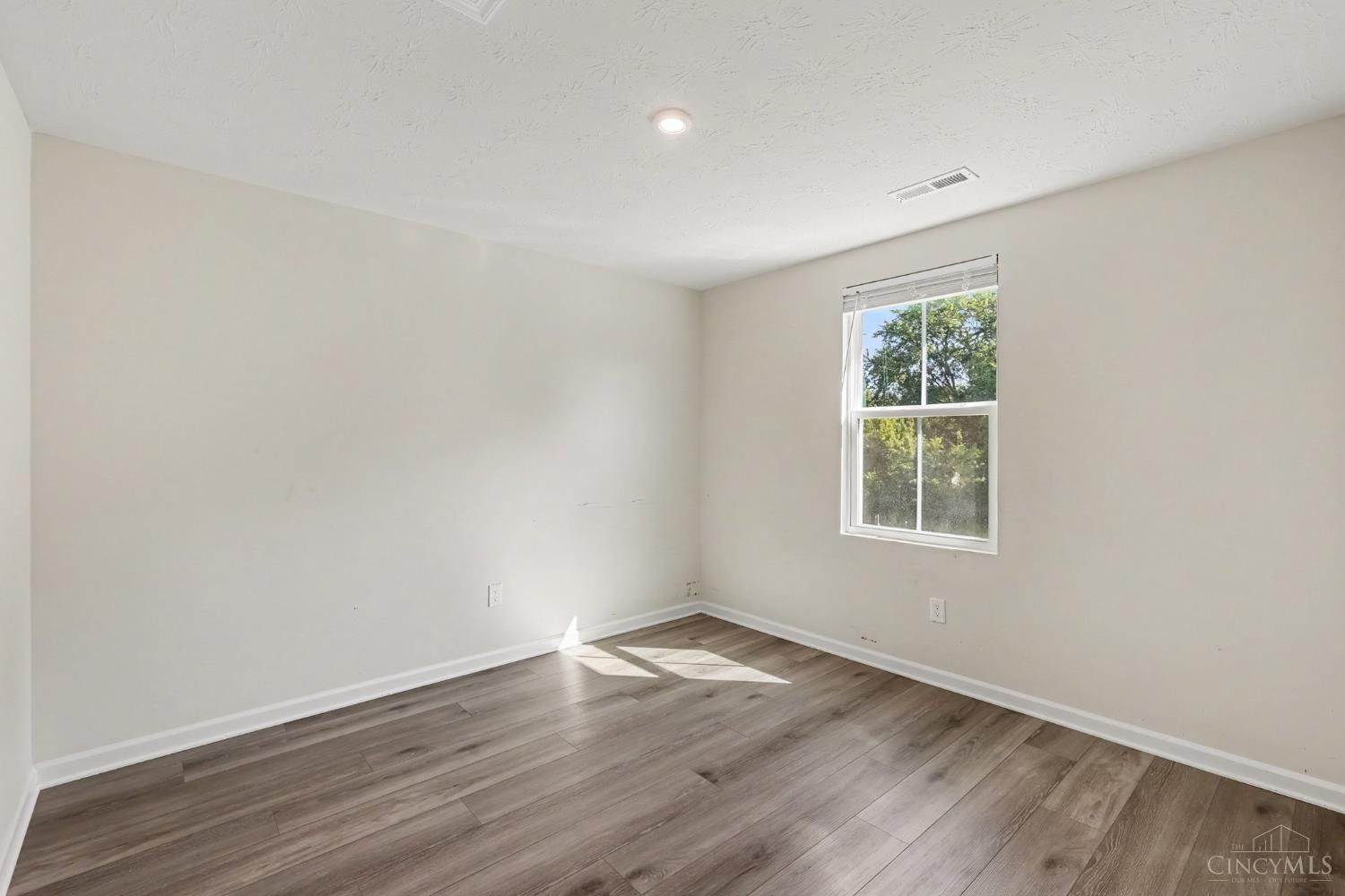 6462 Tralee Lane