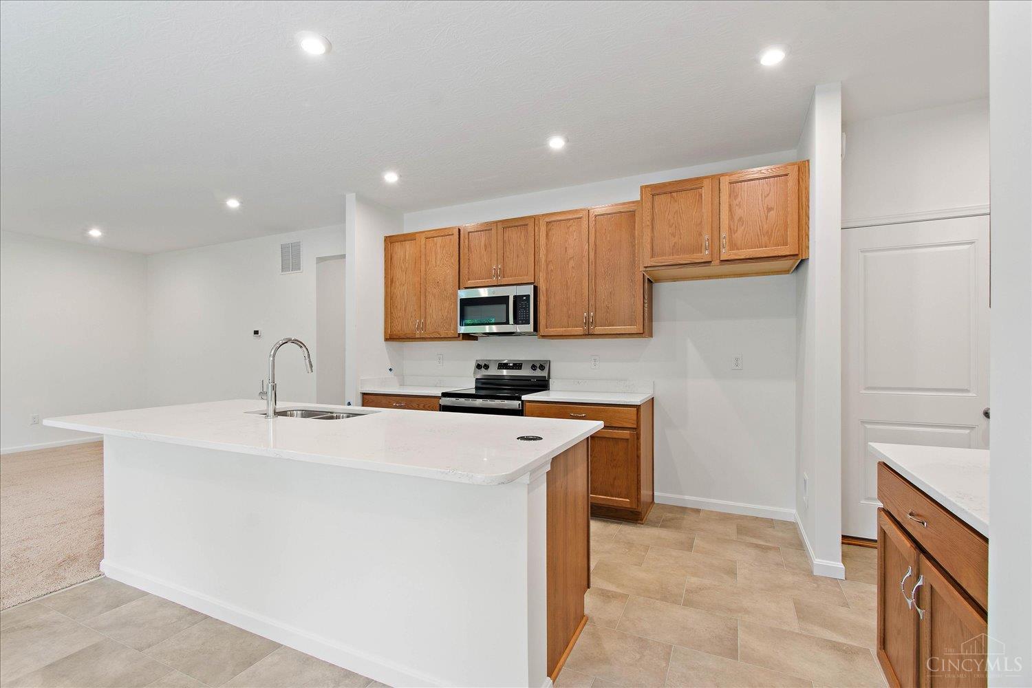 1185 Buxton Oaks Drive, Union Twp, OH, 45102 — photo 4