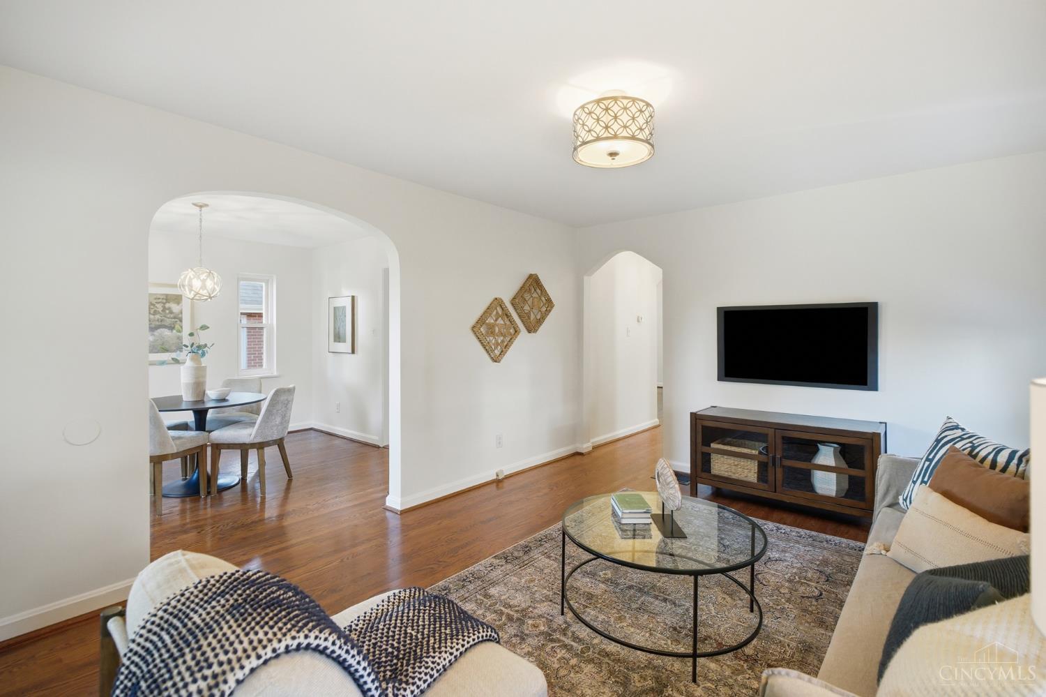 5th image of 3833 Superior Ave, Cincinnati, OH 45236 | MLS# 1889106