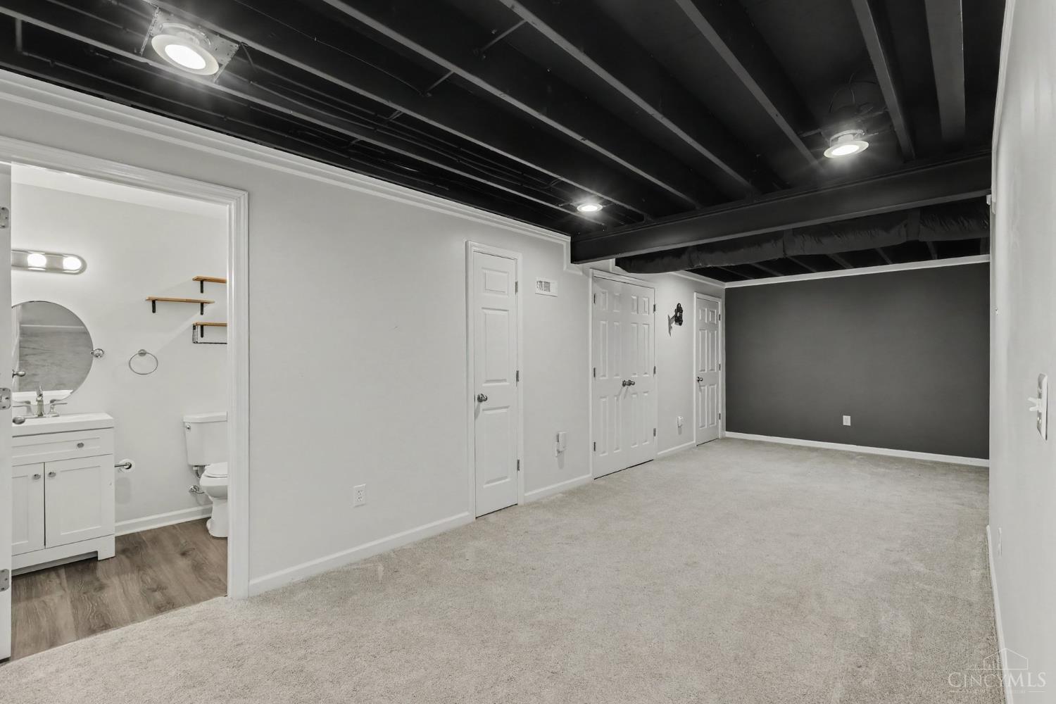 6462 Tralee Lane