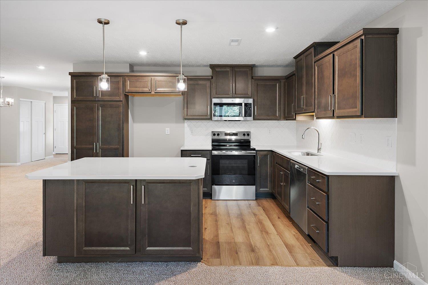 3rd image of 5890 Parkview Ln #92305, Miami Twp, OH 45150 | MLS# 1864618