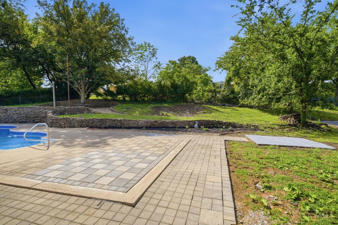 7273 Birchwood Drive, West Chester, OH, 45069 — photo 40