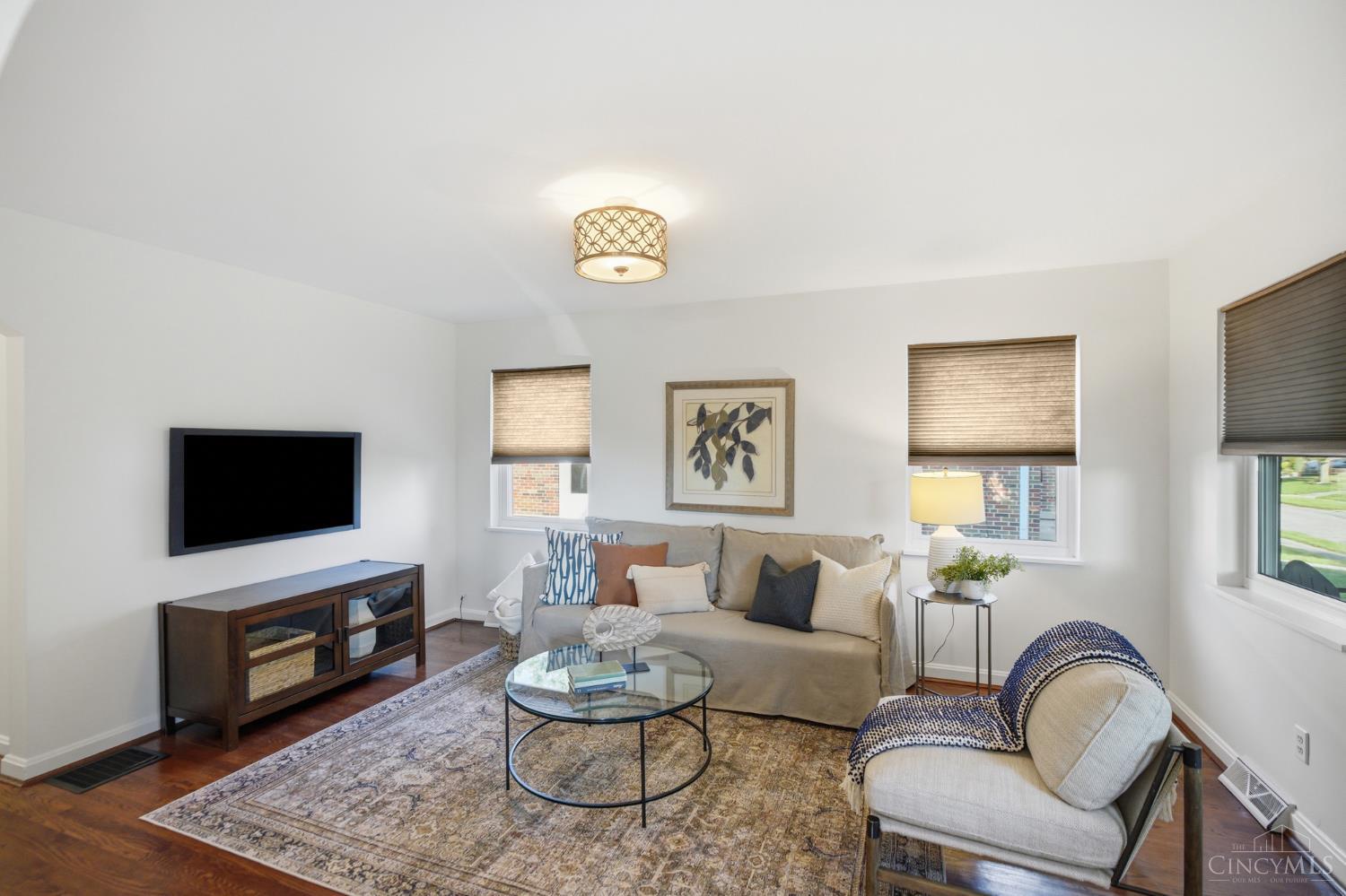 3rd image of 3833 Superior Ave, Cincinnati, OH 45236 | MLS# 1889106