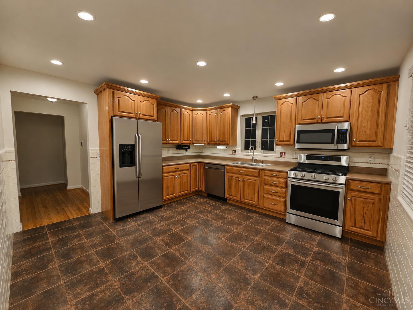 3rd image of 4130 Jessup Rd, Green Twp, OH 45247 | MLS# 1889452