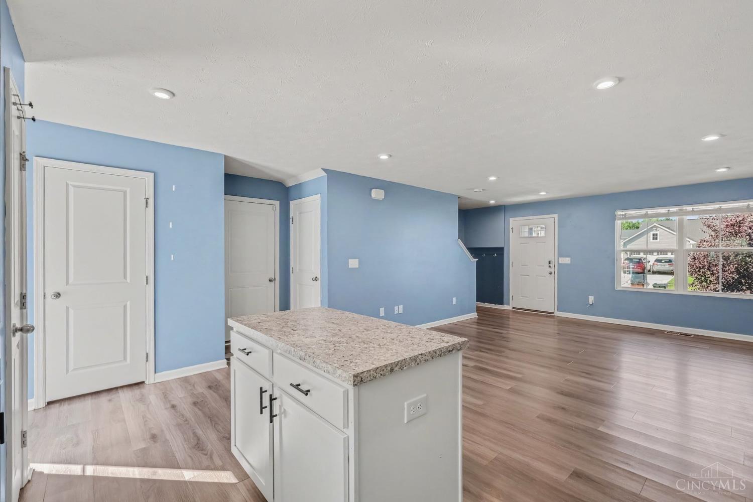 6462 Tralee Lane