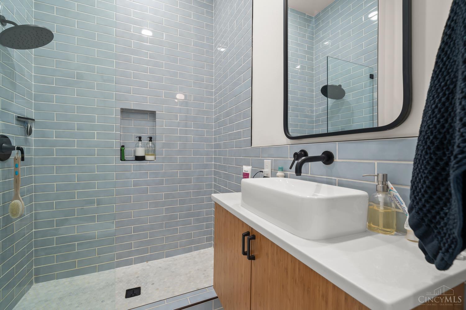1909 Race Street #1, Cincinnati, OH, 45202 — photo 17