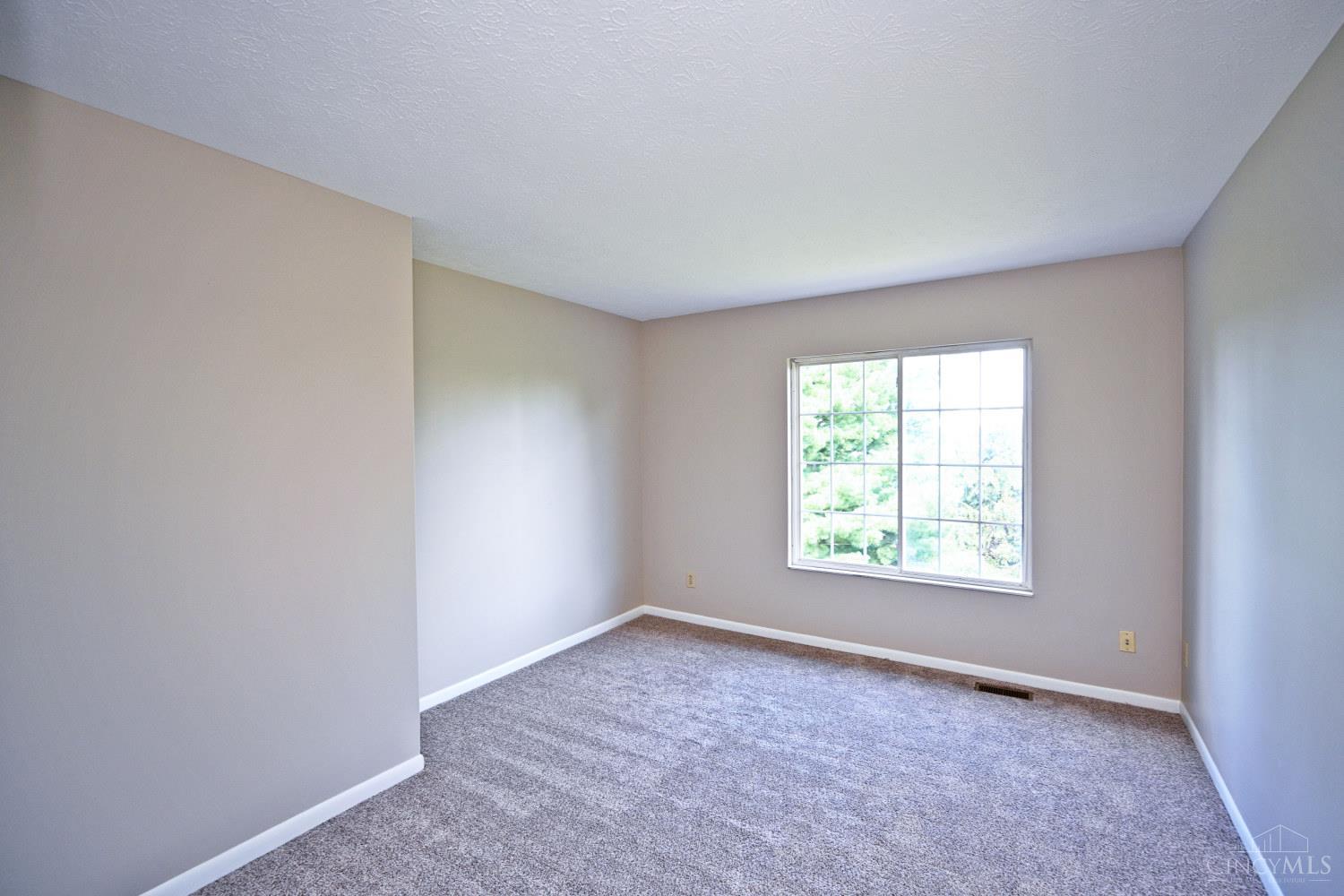4327 Courageous Circle, Colerain Twp, OH, 45252 — photo 19