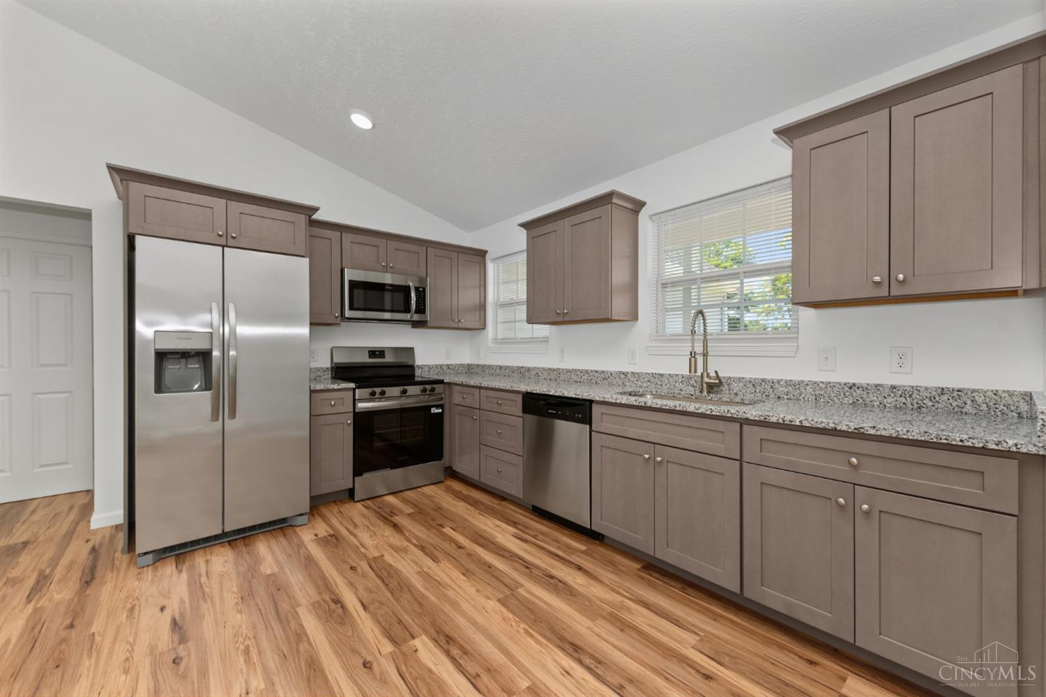 128 Kelly Drive, Williamsburg, OH, 45176 — photo 32