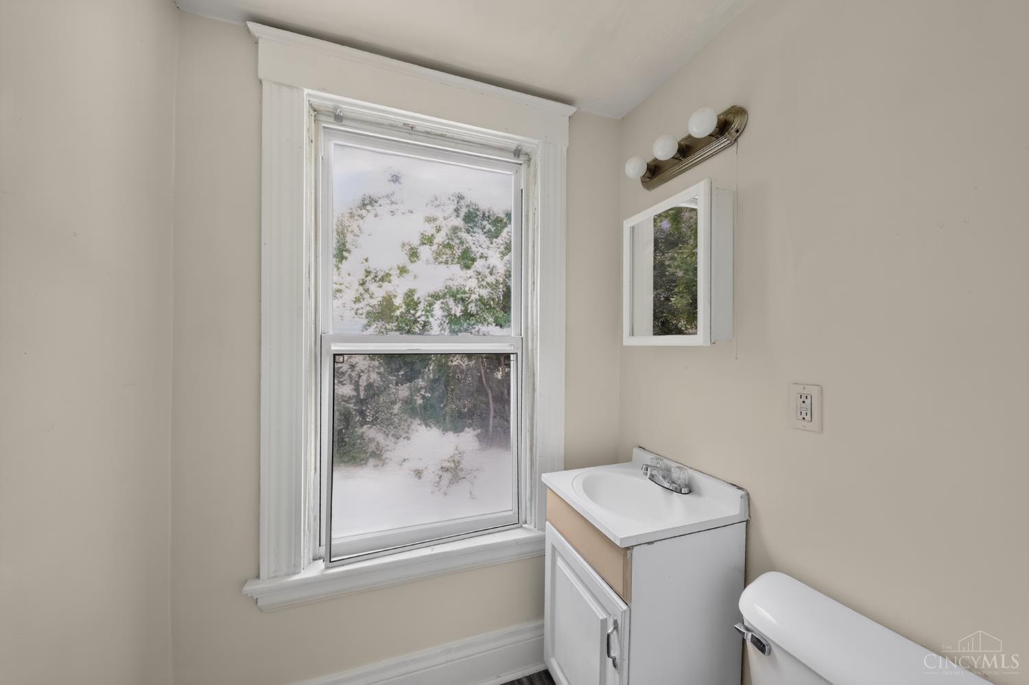 4311 Normandy Avenue, Cincinnati, OH, 45227 — photo 29