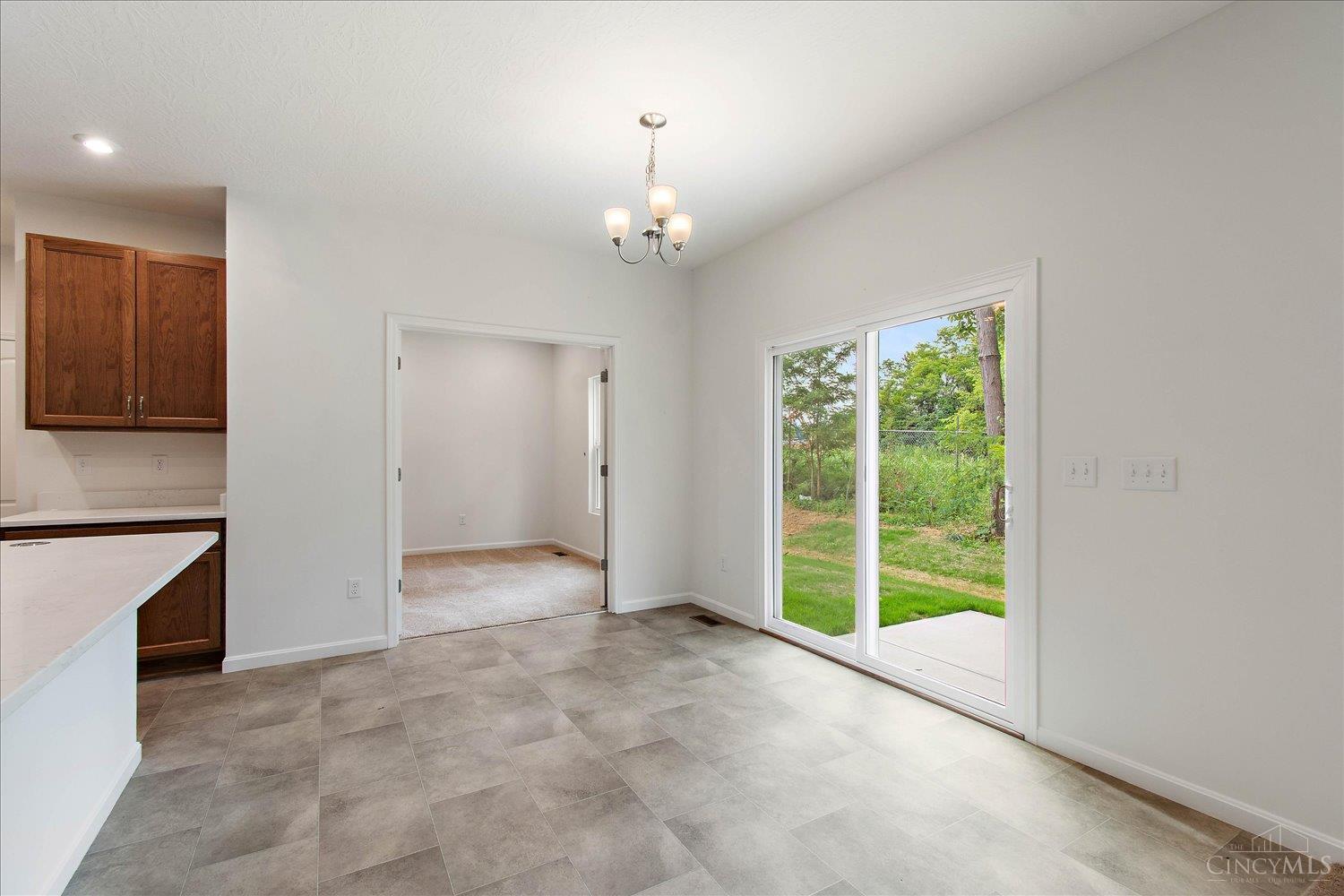 1185 Buxton Oaks Drive, Union Twp, OH, 45102 — photo 6