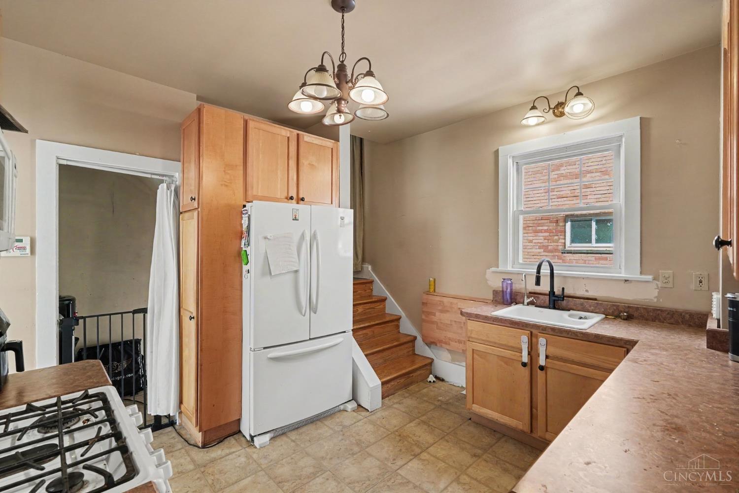 5682 Colerain Avenue, Cincinnati, OH, 45239 — photo 10