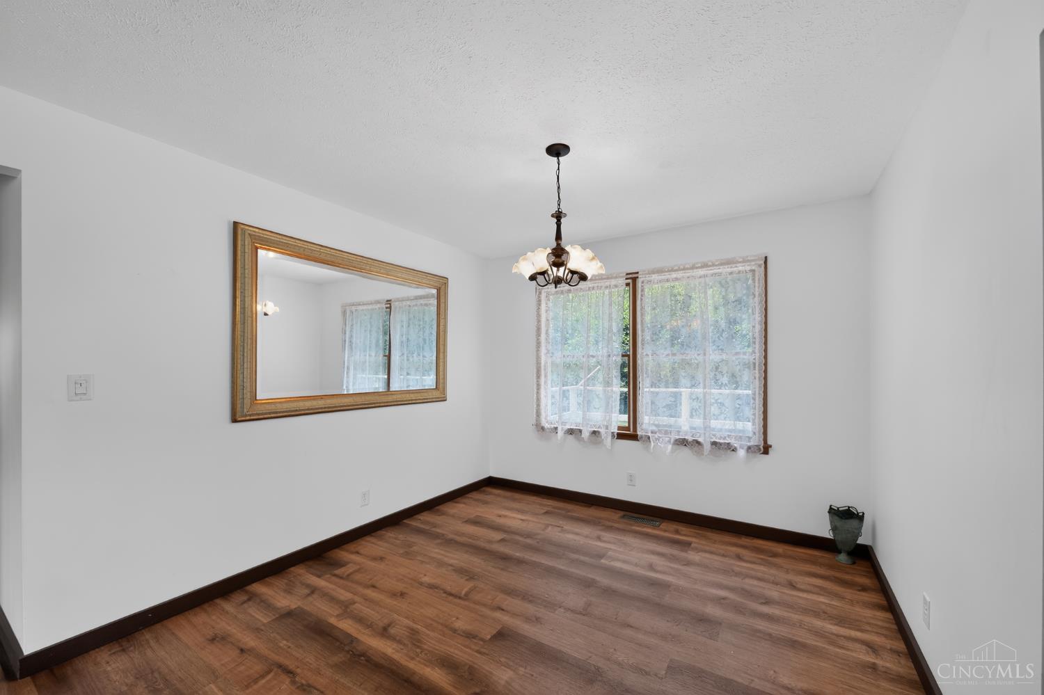 120 Haw Drive, Franklin Twp, OH, 45171 — photo 10