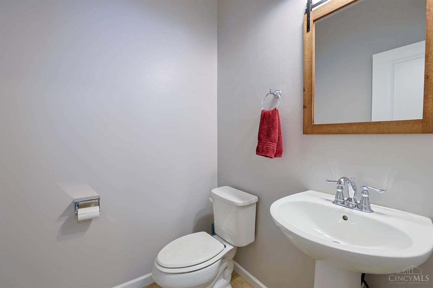 image of 2686 Blackgold Ct, Hamilton Twp, OH 45152 | MLS# 1889509