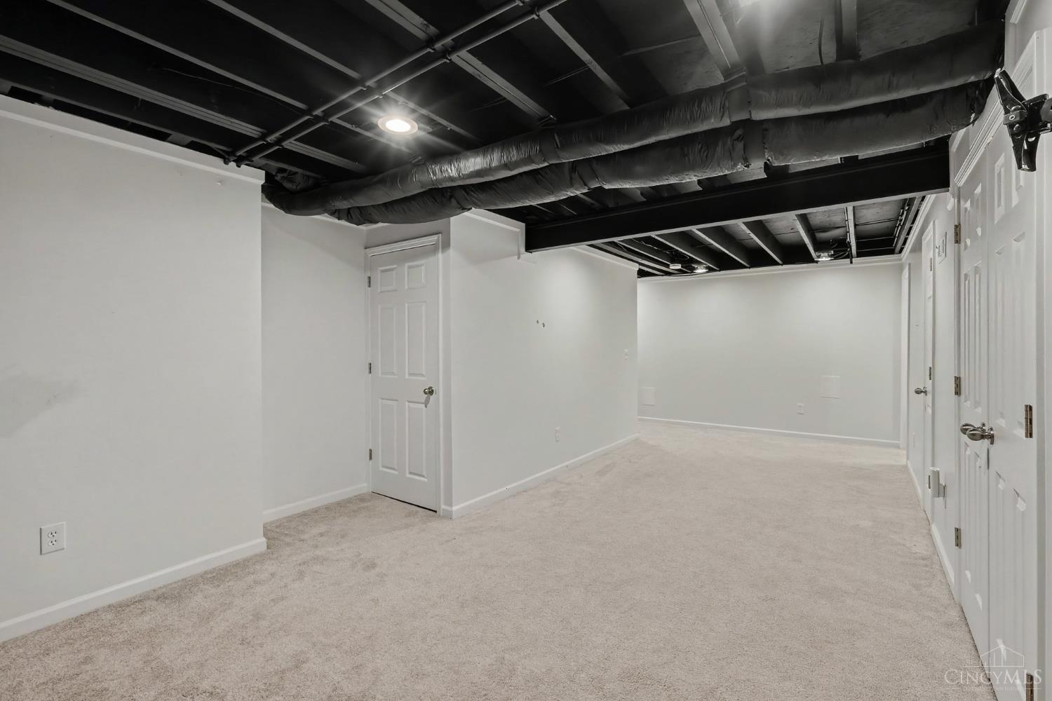 6462 Tralee Lane