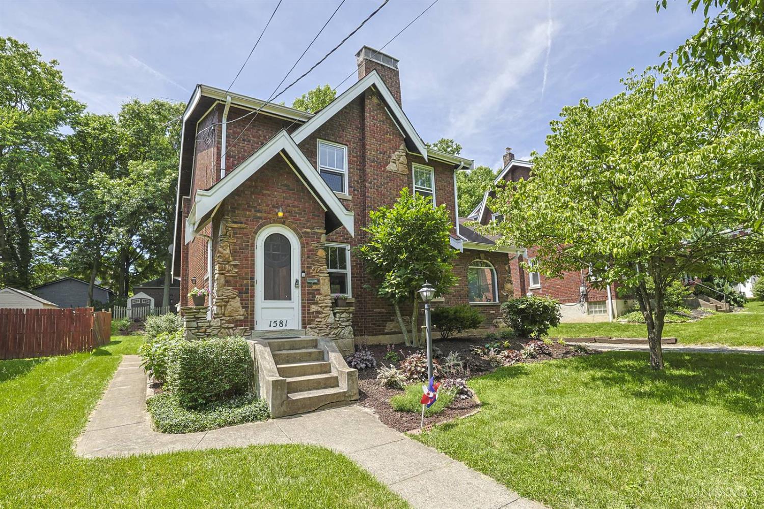 1581 Wittekind Terrace