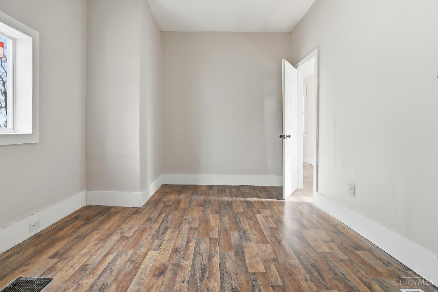 540 Grand Avenue, Cincinnati, OH, 45205 — photo 35