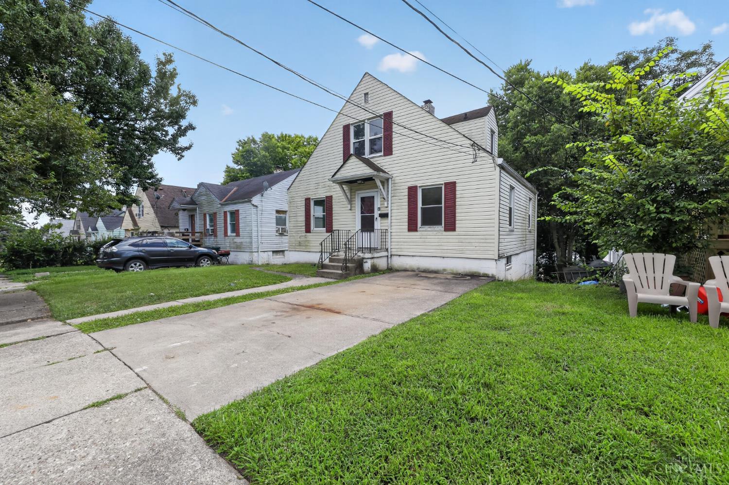 1911 Ashbrook Drive