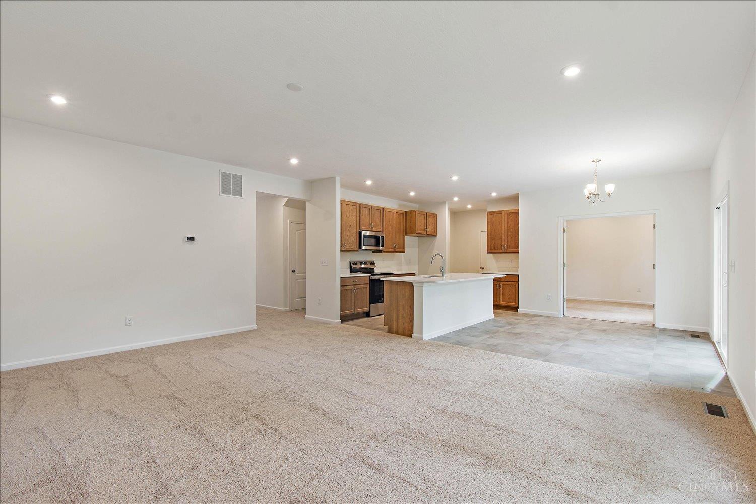 1185 Buxton Oaks Drive, Union Twp, OH, 45102 — photo 9