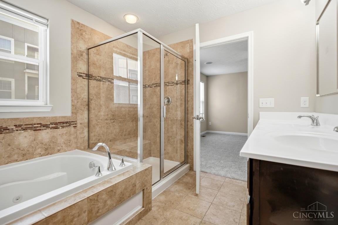 9550 Cobblestone Walk, West Chester, OH, 45069 — photo 26