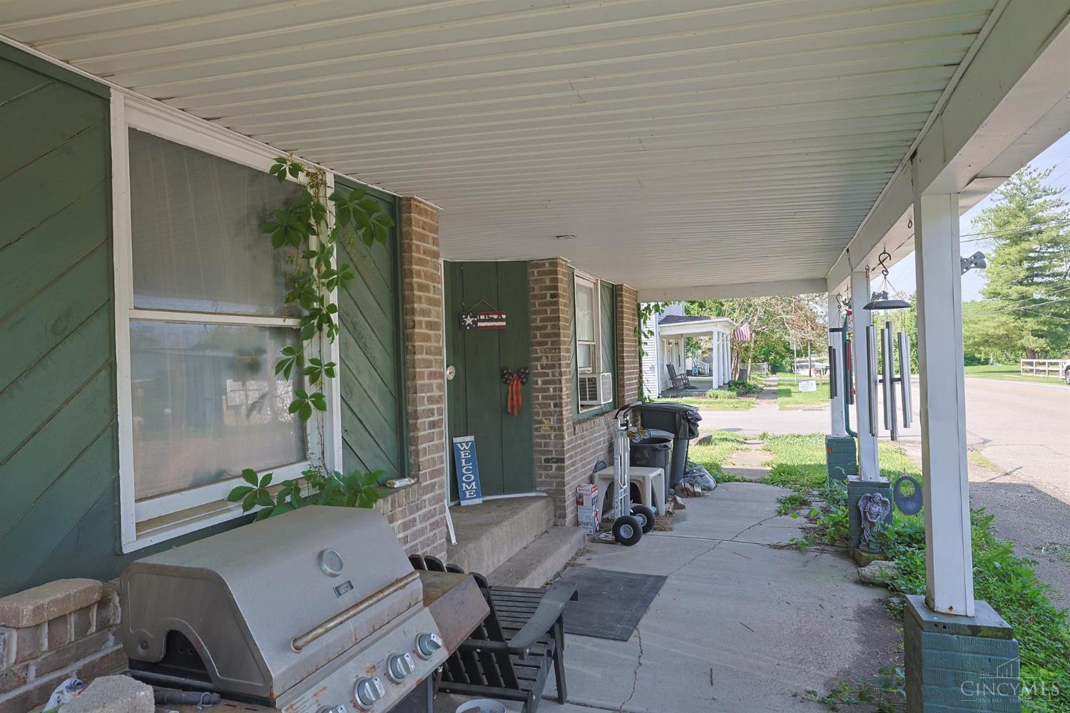 3rd image of 8524 Main St, Pleasant Plain, OH 45162