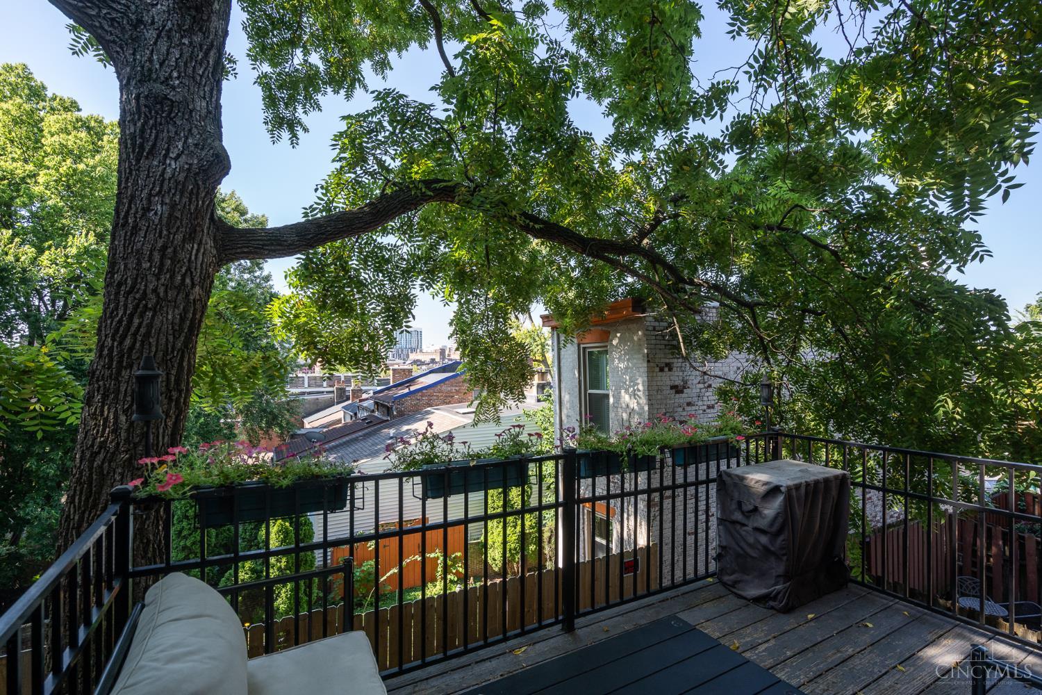 331 Milton Street, Cincinnati, OH, 45202 — photo 36