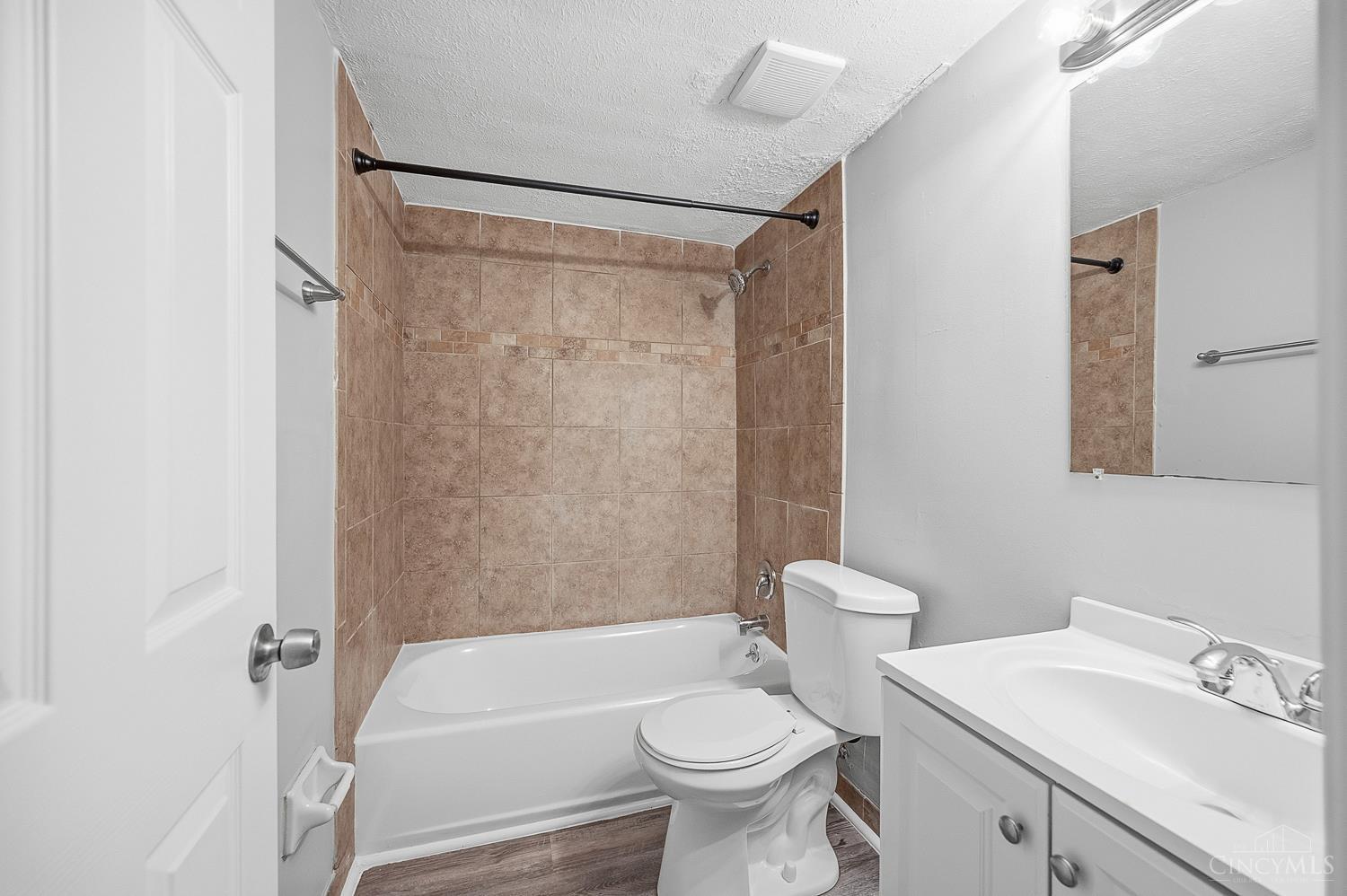 204 Highland Street, Loveland, OH, 45140 — photo 15