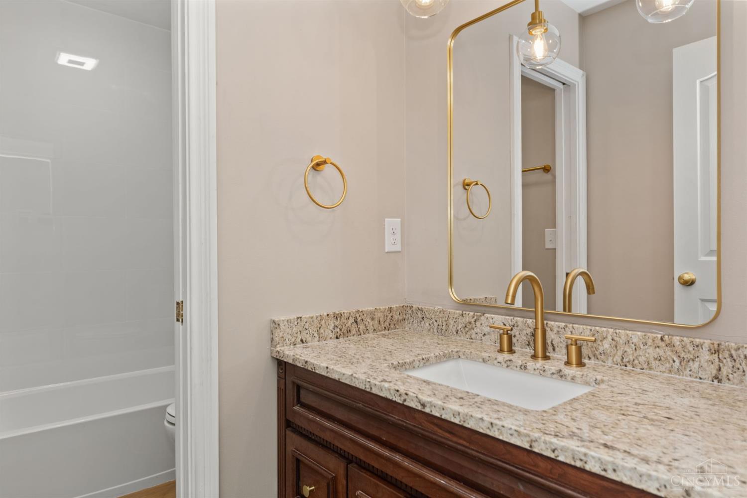 7147 Brightwaters Court, Liberty Twp, OH, 45011 — photo 34