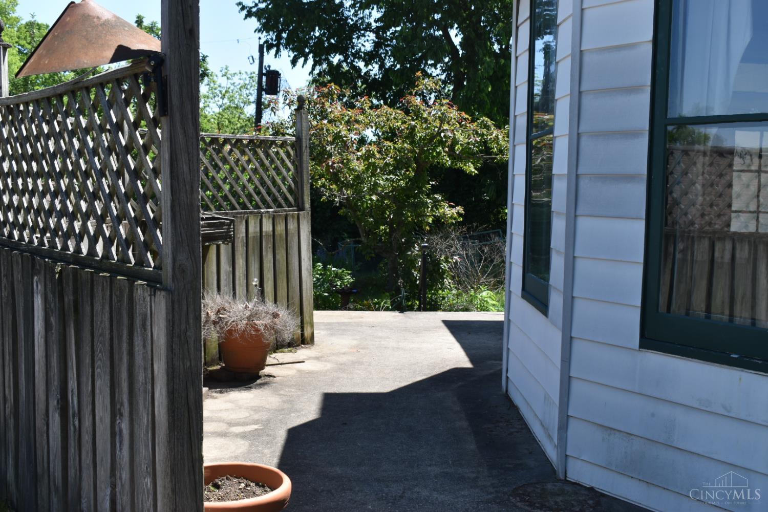 3736 High Point Avenue, Cincinnati, OH, 45211 — photo 38
