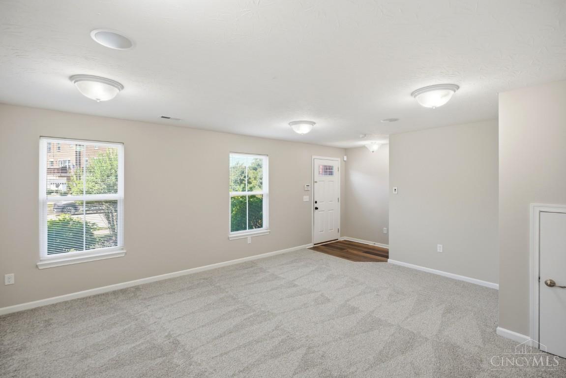 9550 Cobblestone Walk, West Chester, OH, 45069 — photo 7