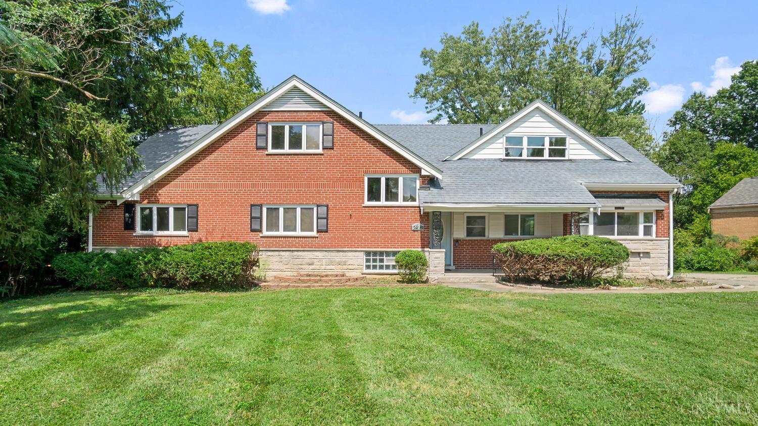 1st image of 2810 Robers, Cincinnati, OH 45239 | MLS# 1889572