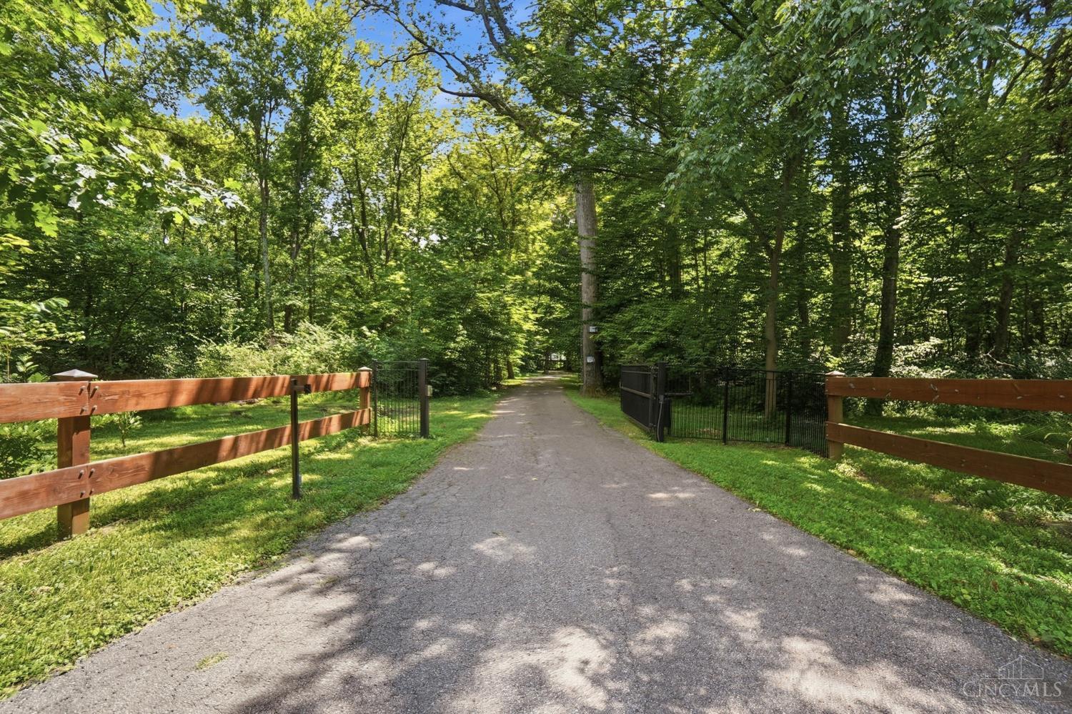 1065 Spring Valley Paintersville Road, Spring Valley Twp, OH, 45370 — photo 10
