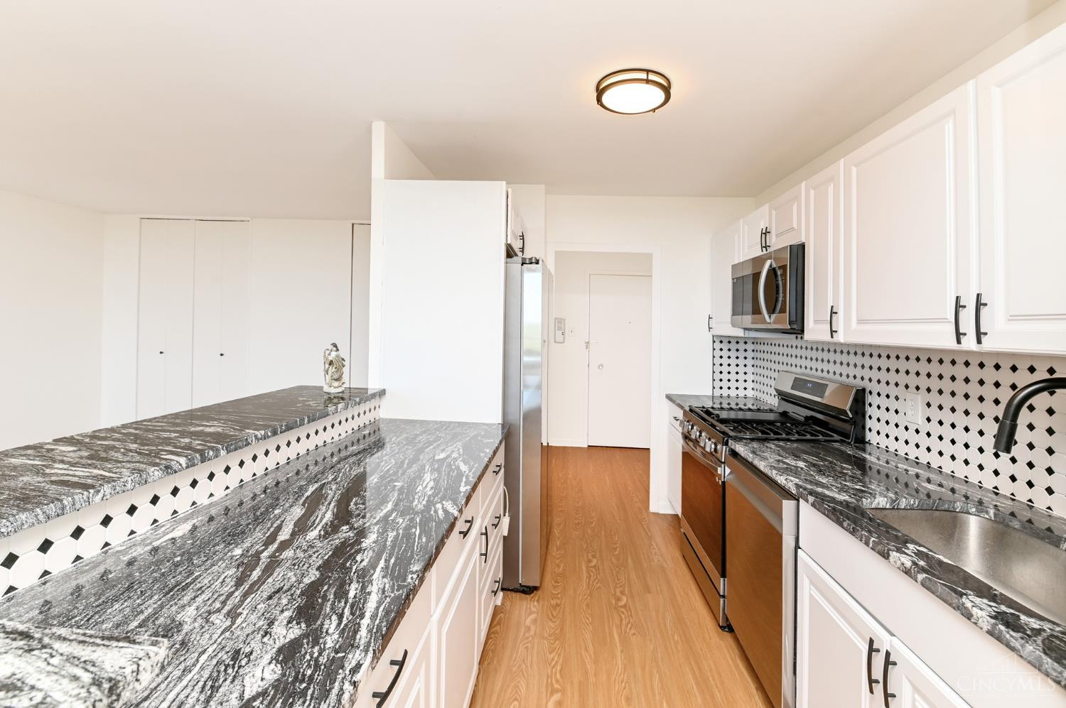 2324 Madison Road #1701, Cincinnati, OH, 45208 — photo 15