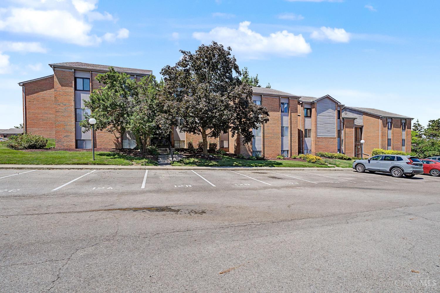 4th image of 1110 Eagle Feather Cir #C, West Carrollton, OH 45449 | MLS# 1889579