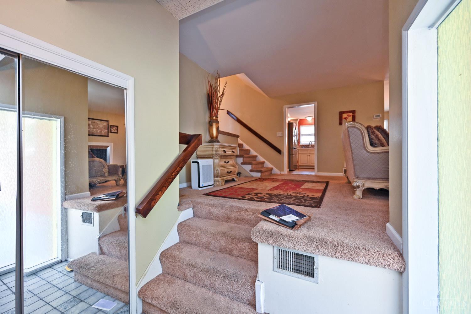 2883 West Tower Avenue, Cincinnati, OH, 45238 — photo 3