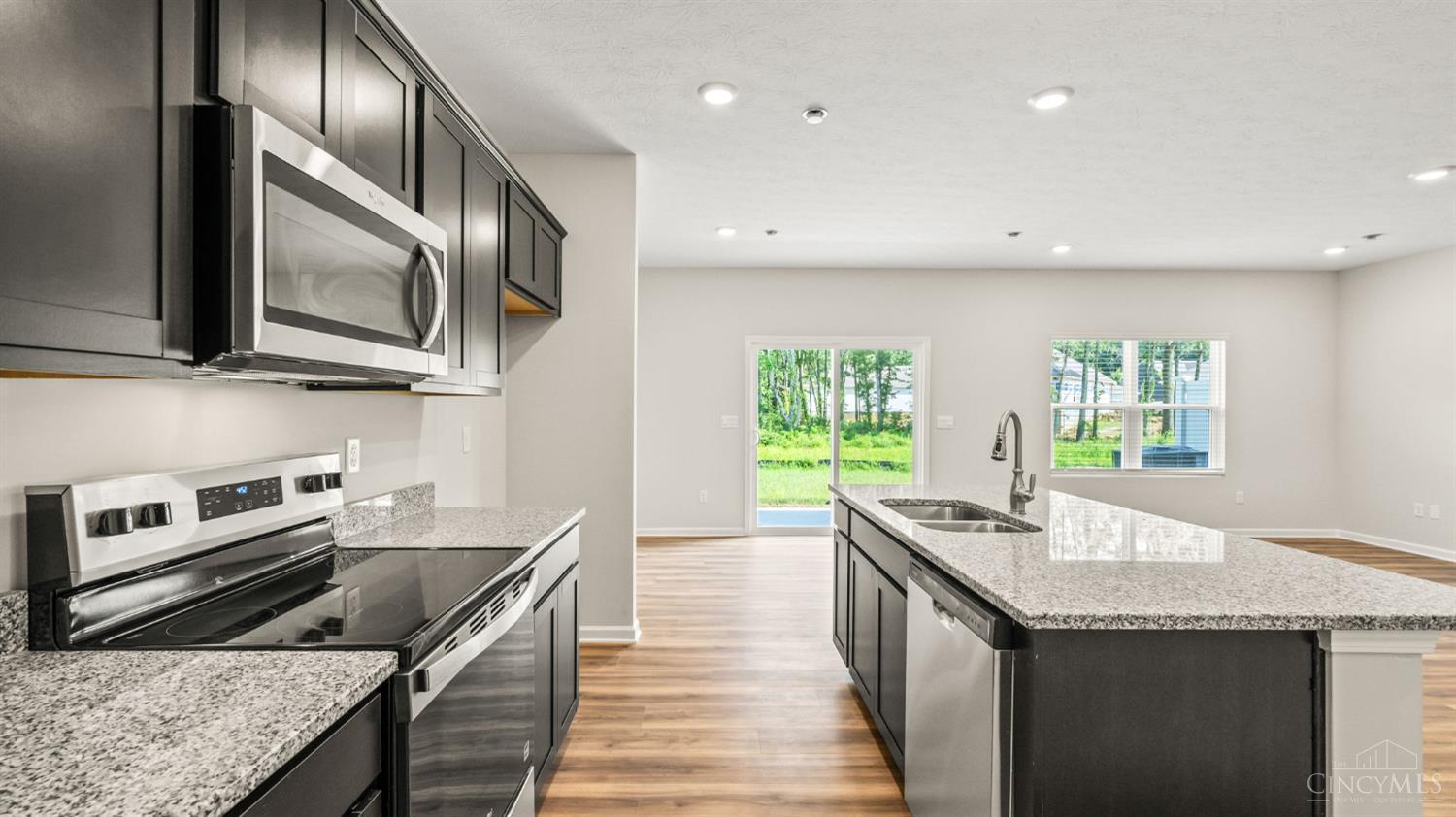 1860 Vista Lake Drive, Goshen Twp, OH, 45122 — photo 10