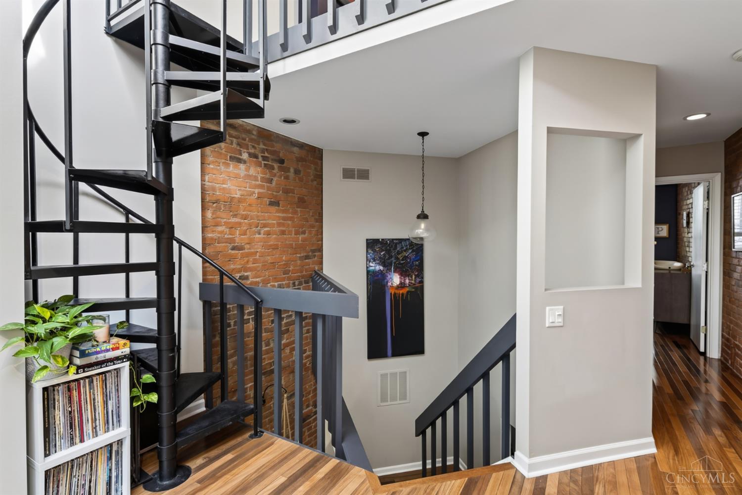 331 Milton Street, Cincinnati, OH, 45202 — photo 17