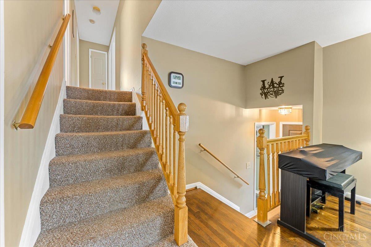 Photo 3 of Single family home for sale at 5640 Windridge Dr, Green Twp, OH 45248 | MLS# 1889632 | Listing updated on 2026-09-17
