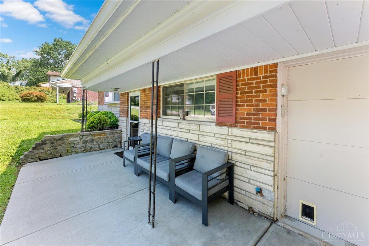 5640 Windridge Drive, Green Twp, OH, 45248 — photo 29