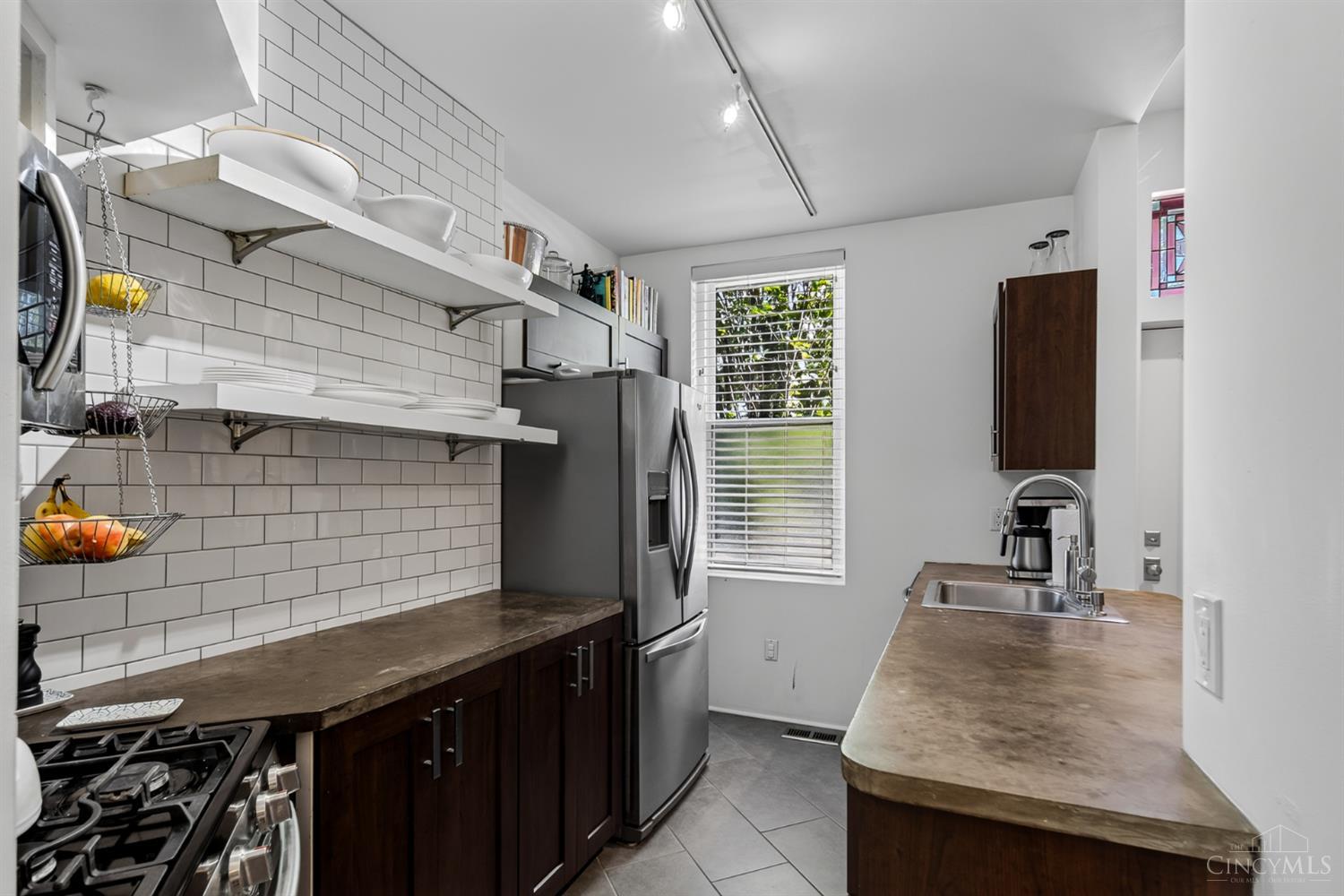 331 Milton Street, Cincinnati, OH, 45202 — photo 5