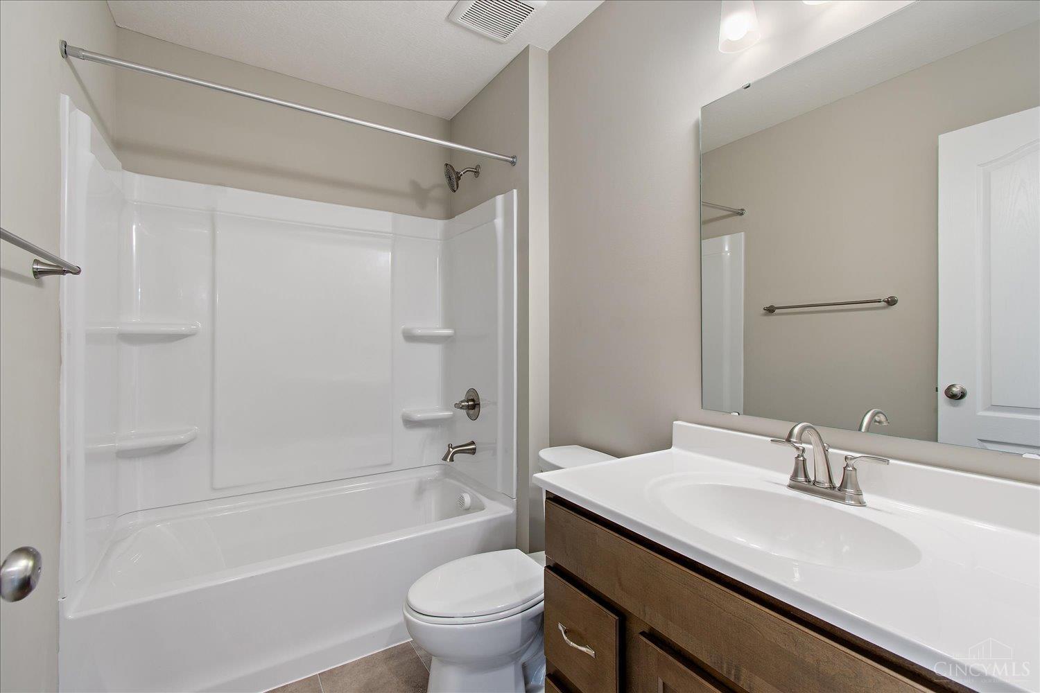 303 Parkview Lane #92303, Miami Twp, OH, 45150 — photo 19