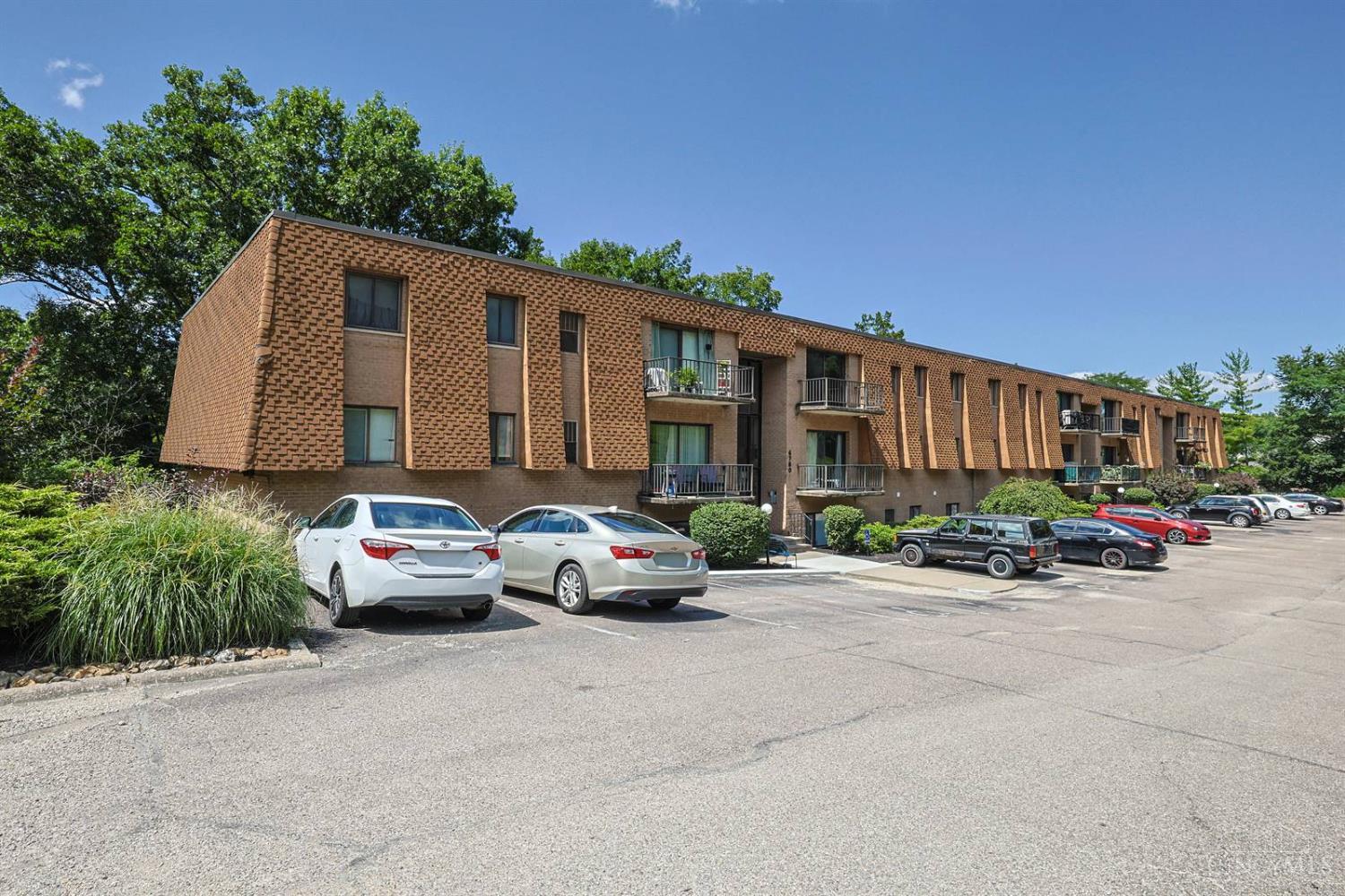 2nd image of 6780 Harrison Ave #84, Green Twp, OH 45247 | MLS# 1888786