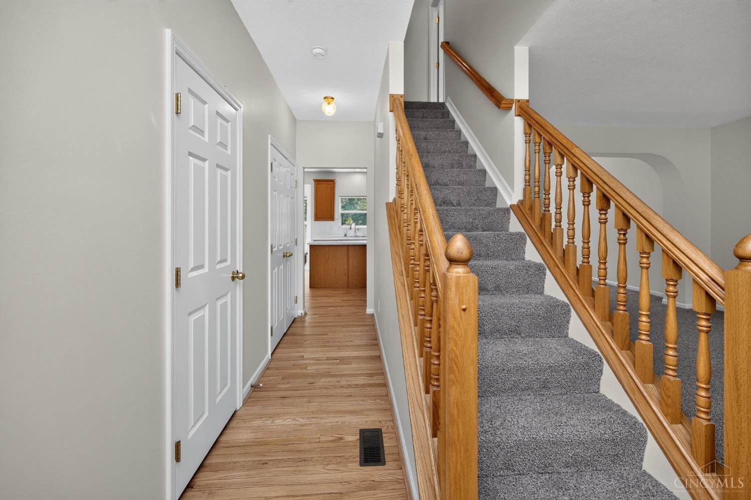 4th image of 2039 Riverwood Trl, Deerfield Twp., OH 45034 | MLS# 1889713