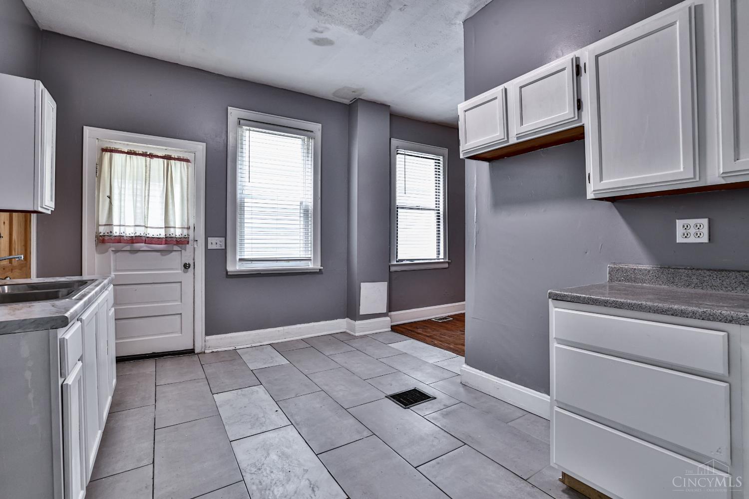 538 Grand Avenue, Cincinnati, OH, 45205 — photo 16