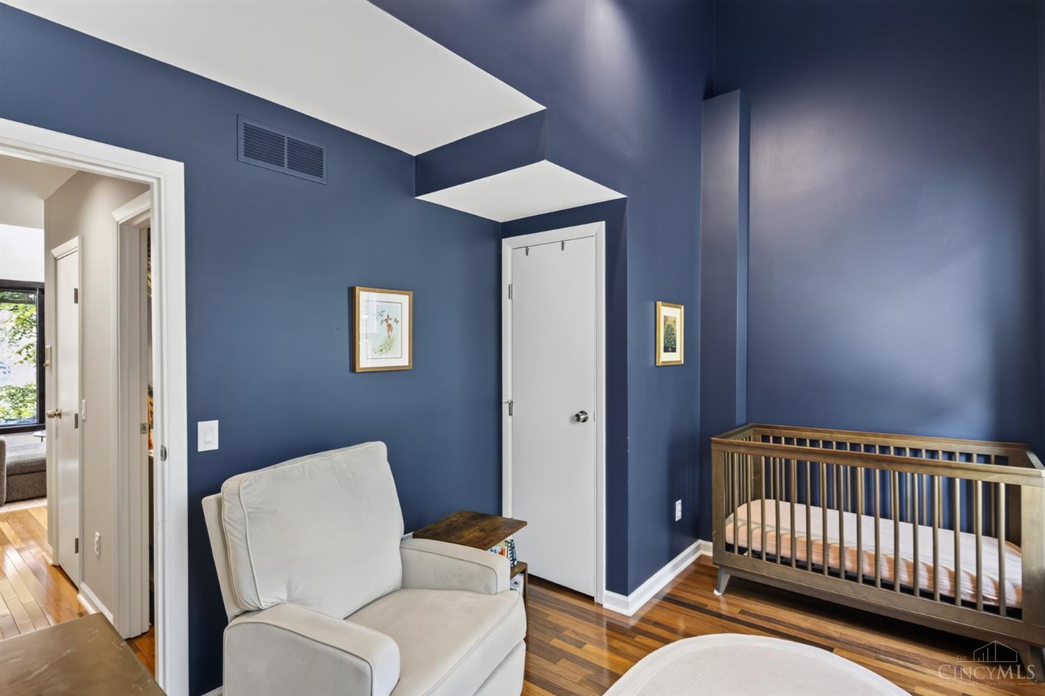 331 Milton Street, Cincinnati, OH, 45202 — photo 21