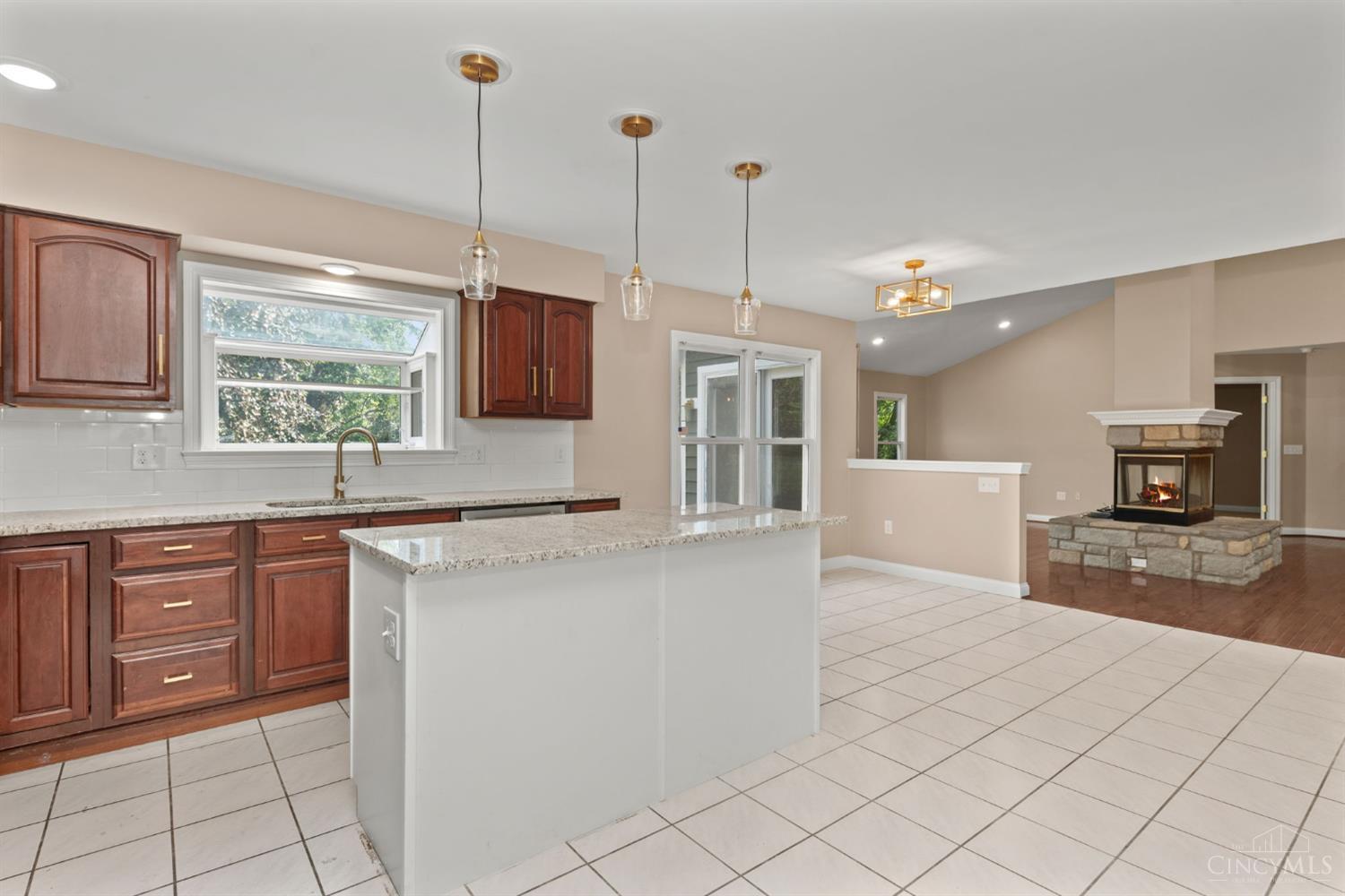 7147 Brightwaters Court, Liberty Twp, OH, 45011 — photo 23